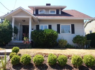 3715 Walnut Ave SW, Seattle, WA 98116