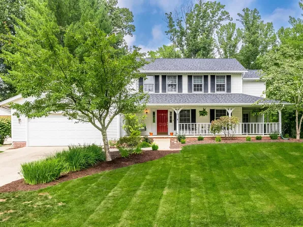 2513 E Poplar Ct, Bloomington, IN 47401