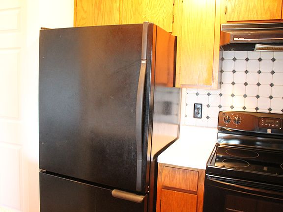 5th image of 86 Marlowe Ct #86