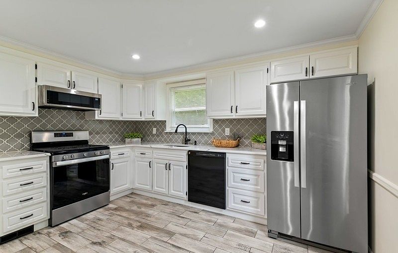 1st image of 30 Meisel Ave
