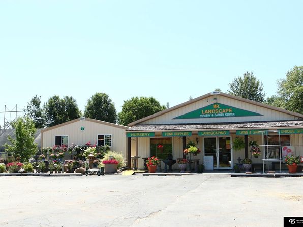 113 Rock Bluff Rd, Plattsmouth, NE 68048