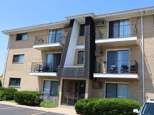 200 Madison St Unit 1H, Joliet, IL 60435