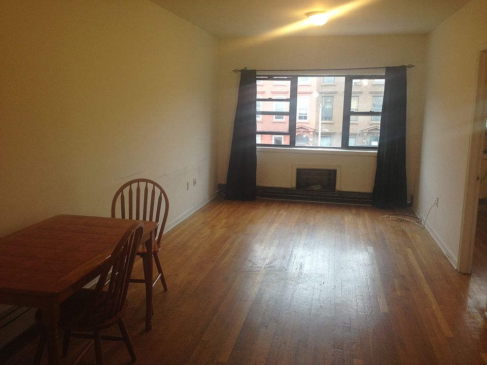 1st image of 686 Willoughby Ave #2