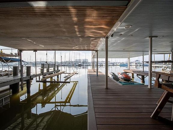 4th image of 7932 Breakwater Dr #54