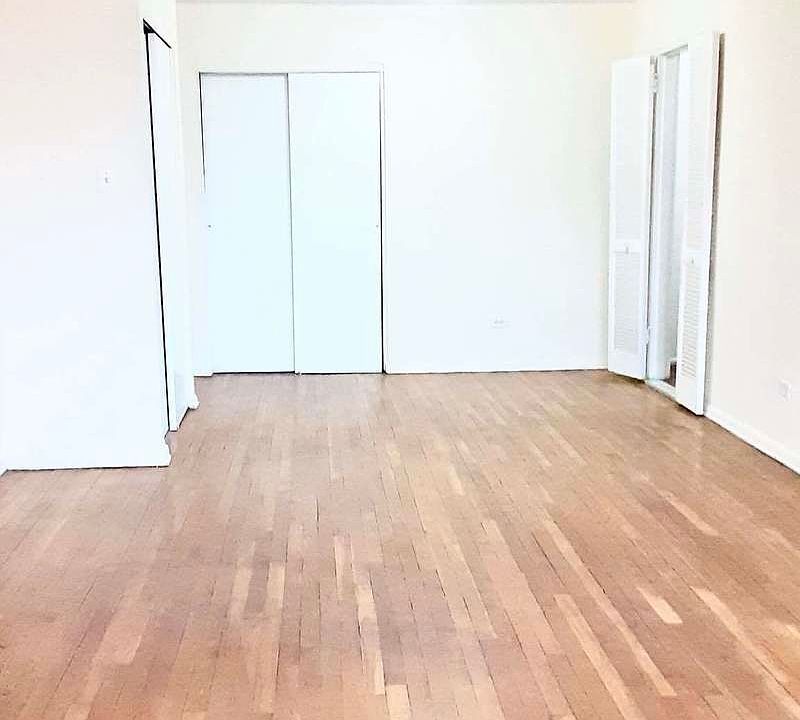 2nd image of 150 Hawthorne St APT 3A