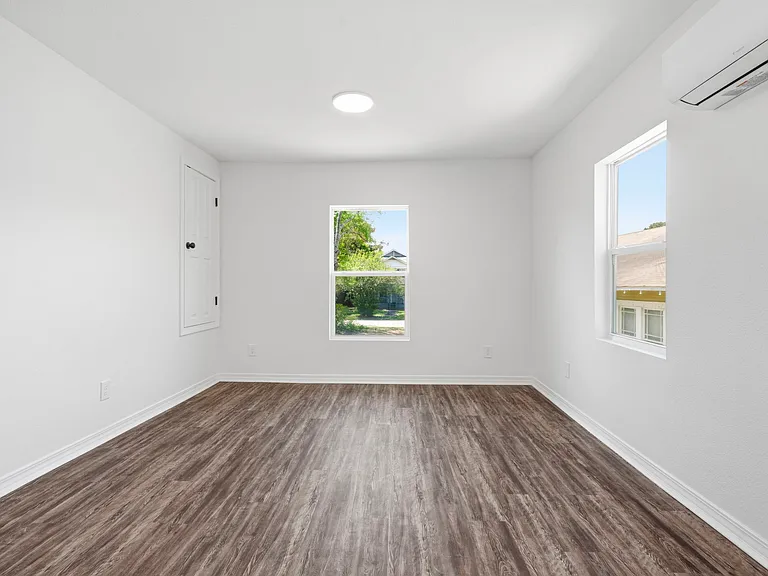 377 Tuttle Ave #A — Photo 23