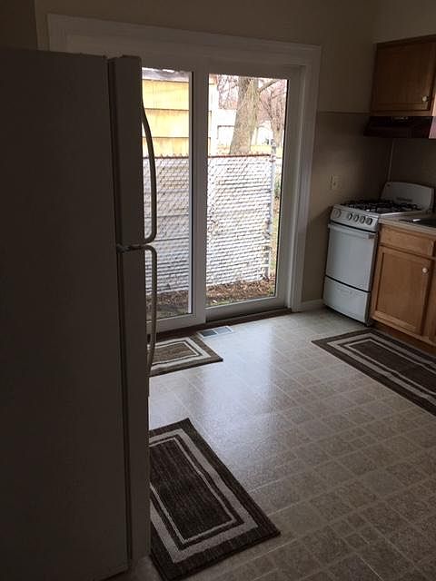 Small patio off the kitchen.