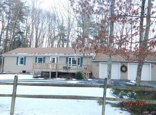 4234 Wintergreen Rd, East Stroudsburg, PA 18302