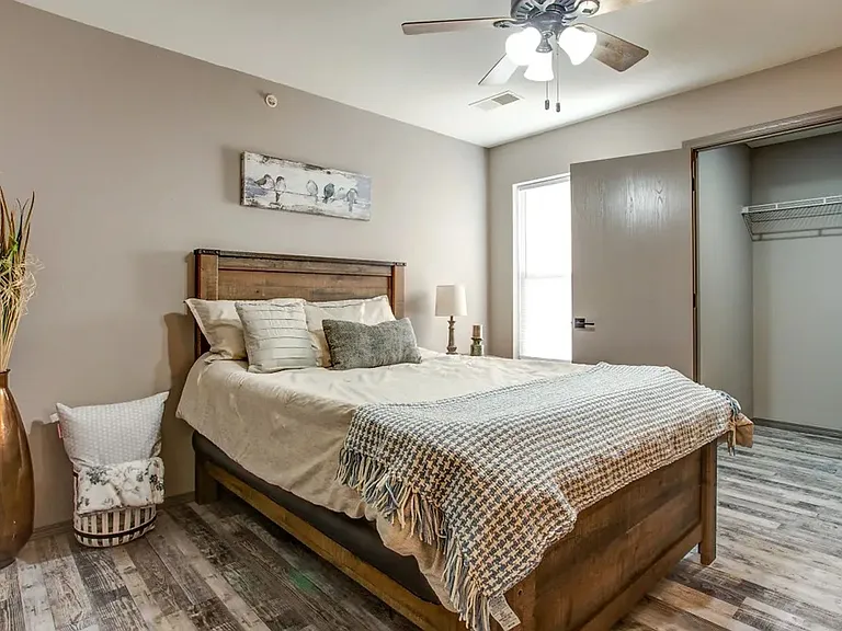 Southernwood Apartments — Photo 8