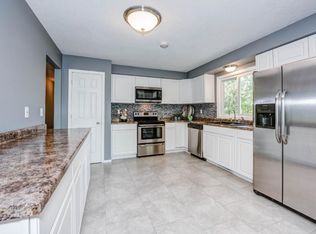 5603 Woodside Rd SE, Prior Lake, MN 55372