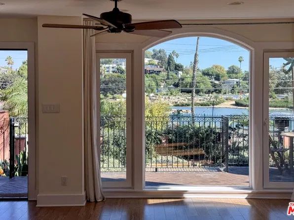 3025 Saint George St, Los Angeles, CA 90027