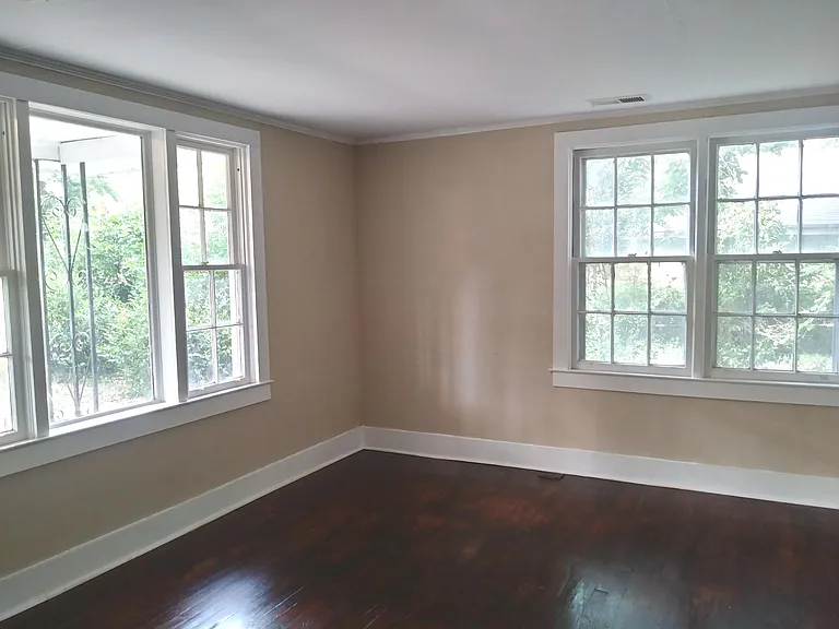 445 Morgan St NW — Photo 6