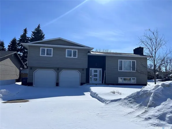 5 Souris AVENUE, Redvers, SK S0C 2H0