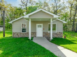 2571 Hamstrom Rd, Portage, IN 46368