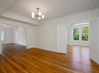 3513 Gillham Rd #2S, Kansas City, MO 64109