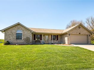 2203 Morning Glory Dr, Sellersburg, IN 47172
