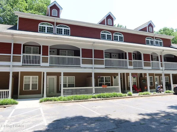 225 Crescent Hill Pl APT 202, Louisville, KY 40206