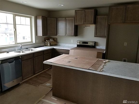 2nd image of 1923 Hardway Ln