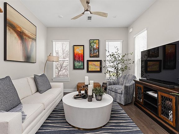 2nd image of 4325 Jackson Ave #2105