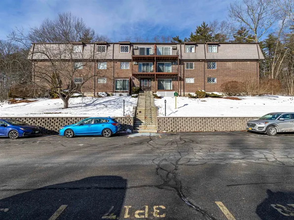 4 Pembroke Drive #22, Derry, NH 03038