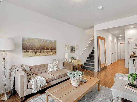 2nd image of 8502 NE 13th Pl