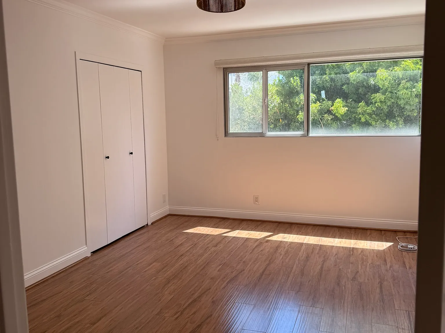 3 bed, 1650 sqft, $5,500 — Photo 2