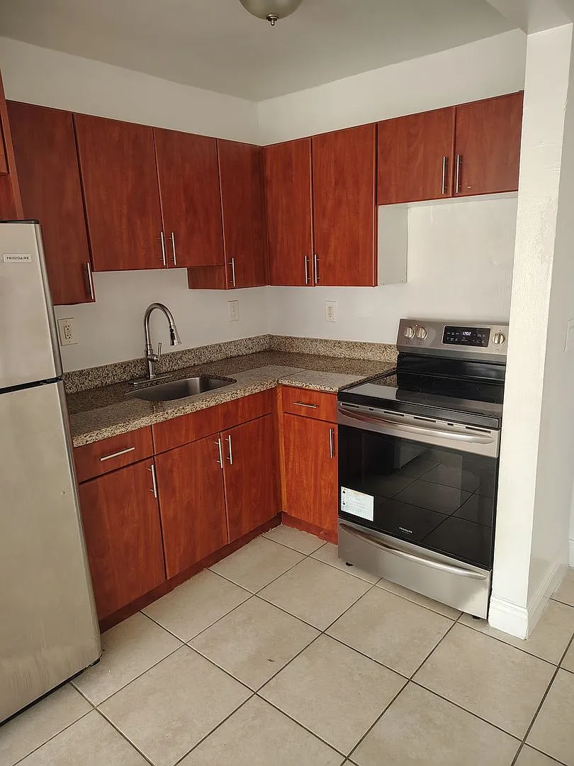 Penta Invest LLC — Photo 1