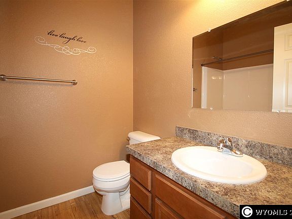 4th image of 796 Reshaw Cir