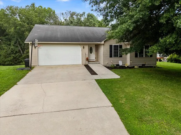 408 Giles Ave, Dublin, VA 24084