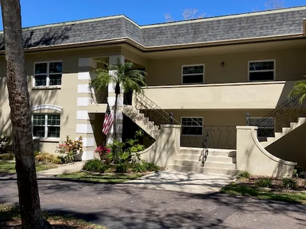 55 Country Club Dr #55, Largo, FL 33771