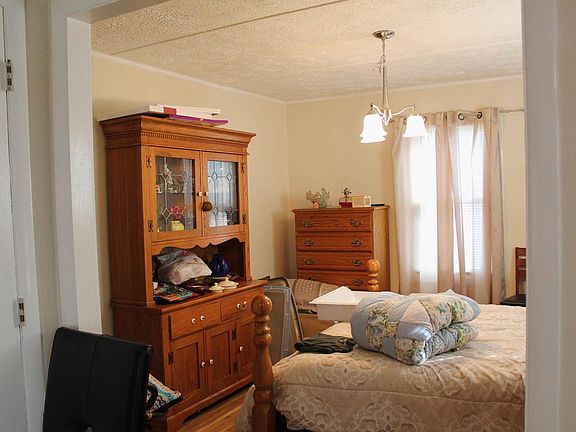 5th image of 1136 Midland Dr