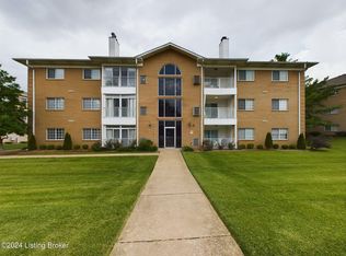 8502 Atrium Dr APT 801, Louisville, KY 40220