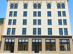 The Paddock Apartments