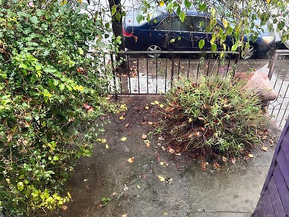 4th image of 1450 S Van Ness Ave
