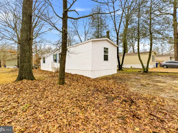 29 Applewood Ln, Pittsgrove, NJ 08318