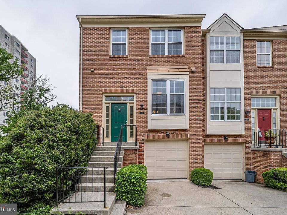 1st image of 336 Cloudes Mill Ct