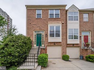 336 Cloudes Mill Ct, Alexandria, VA 22304