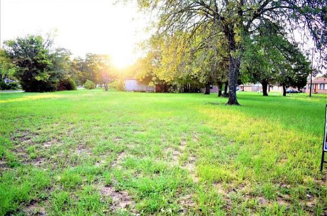 2nd image of Ritchie St
