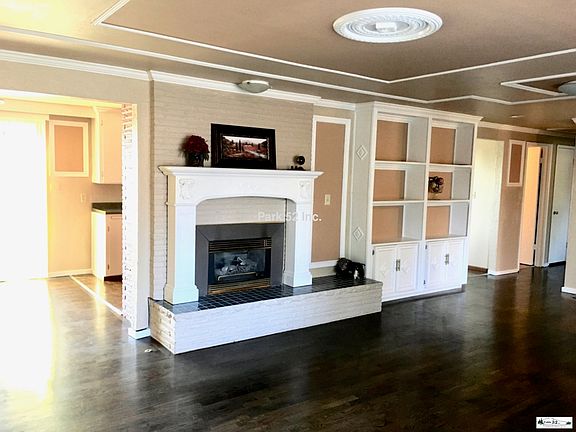 5th image of 1122 Lenore Dr