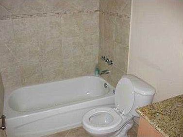 5th image of 4007 N University Dr #110
