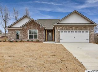 121 Archered Way, New Market, AL 35761