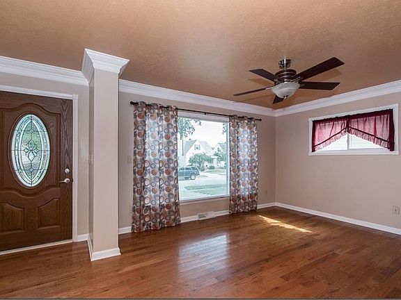 3rd image of 6411 Orchard Ave
