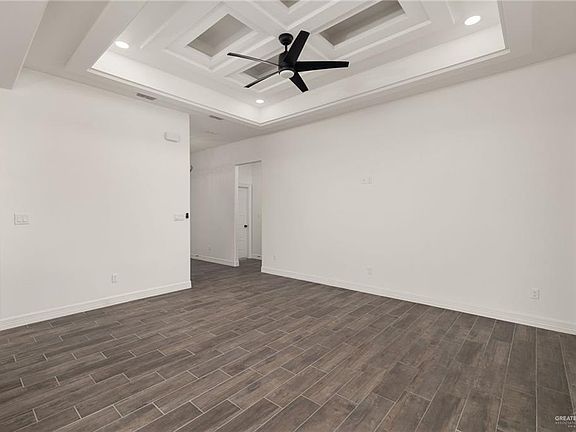 3rd image of 3321 E Alexa St