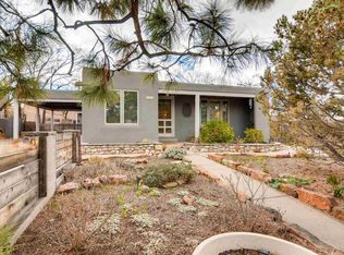 224 E Houghton St, Santa Fe, NM 87505