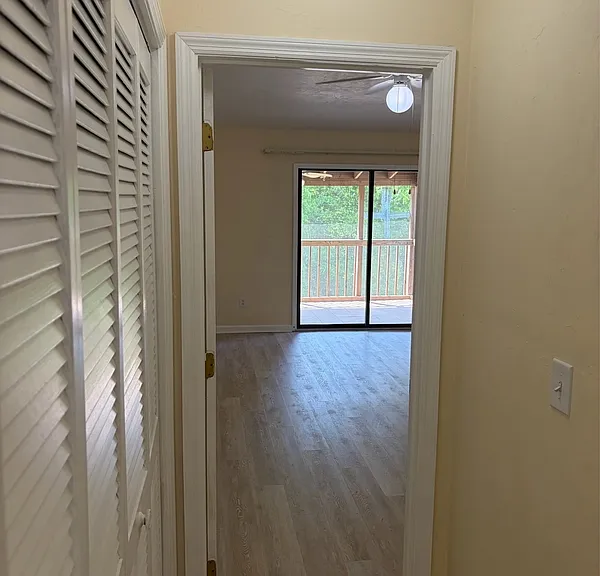3207 Shamrock St E #18 — Photo 12
