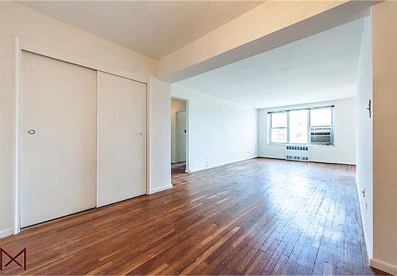 2nd image of 21015 23rd Ave #5C