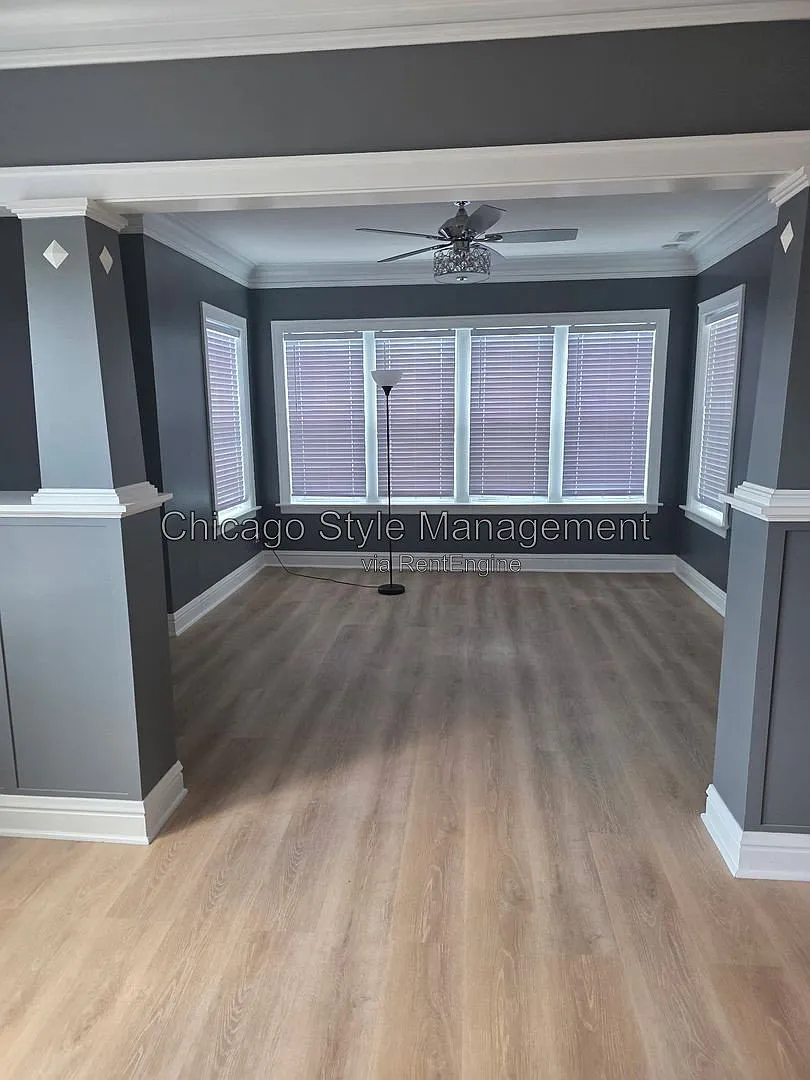 2 bed, 1.0 bath, $1,595 — Photo 2