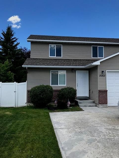 1st image of 2063 Stace St