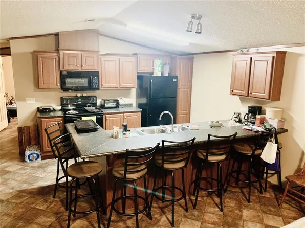 82 County Road 459, Dayton, TX 77535