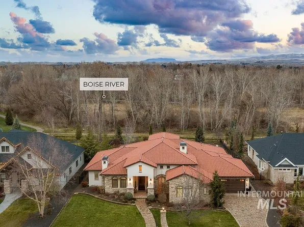 698 W Back 40 Dr, Eagle, ID 83616